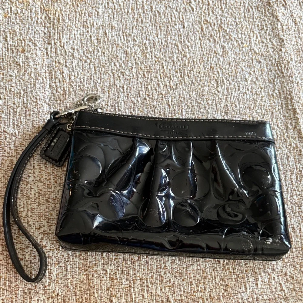 Coach Wristlet Bundle - Picture 6 of 15
